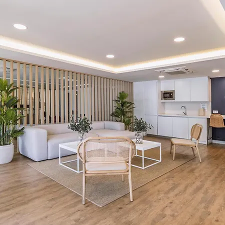 Casa Zavi * خافييا